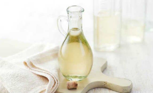 White Vinegar: 20 Amazing Uses